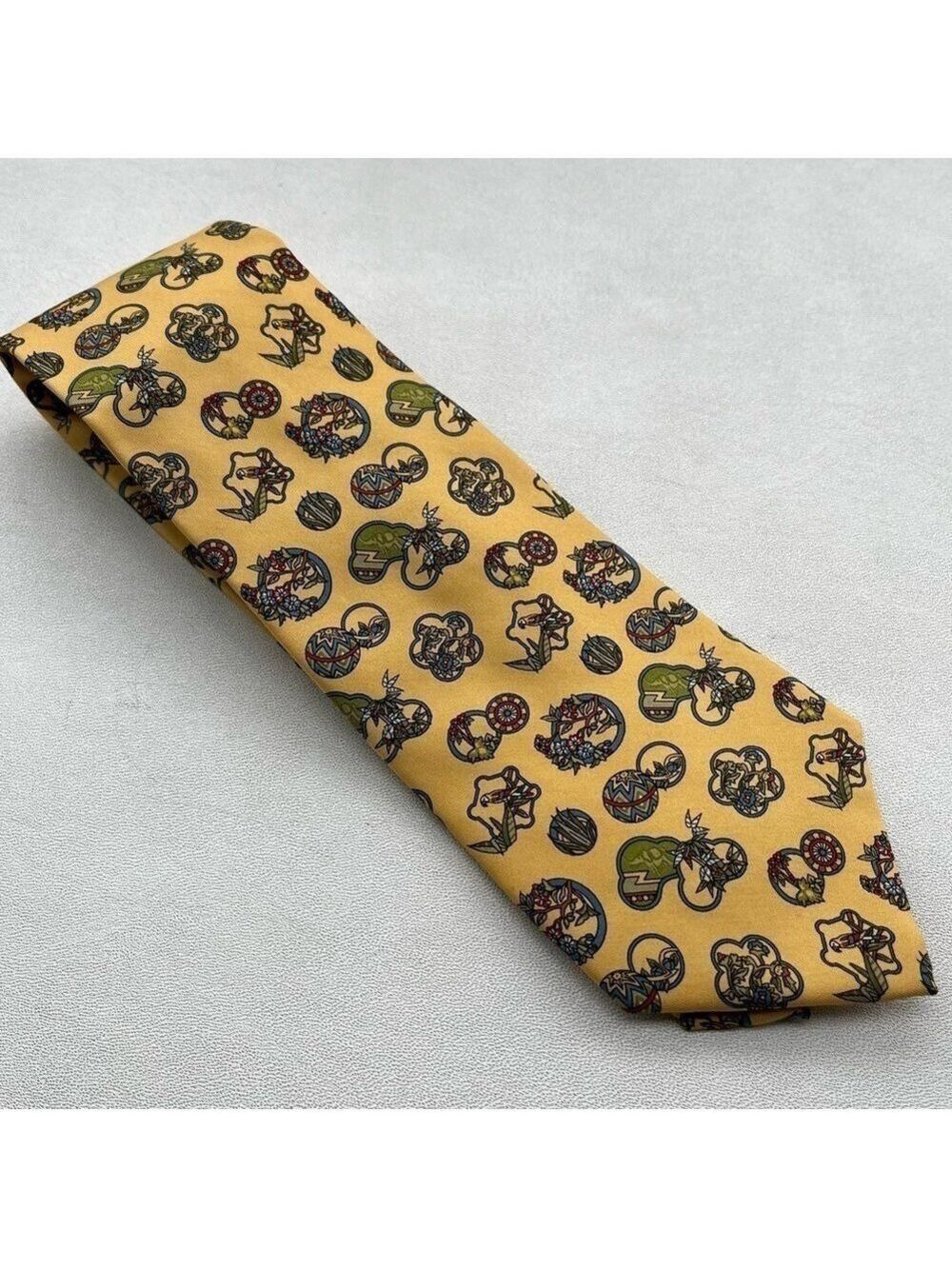 NWT Salvatore Ferragamo Mens Silk Tie Gold Tropical Parrots Palm Trees Design